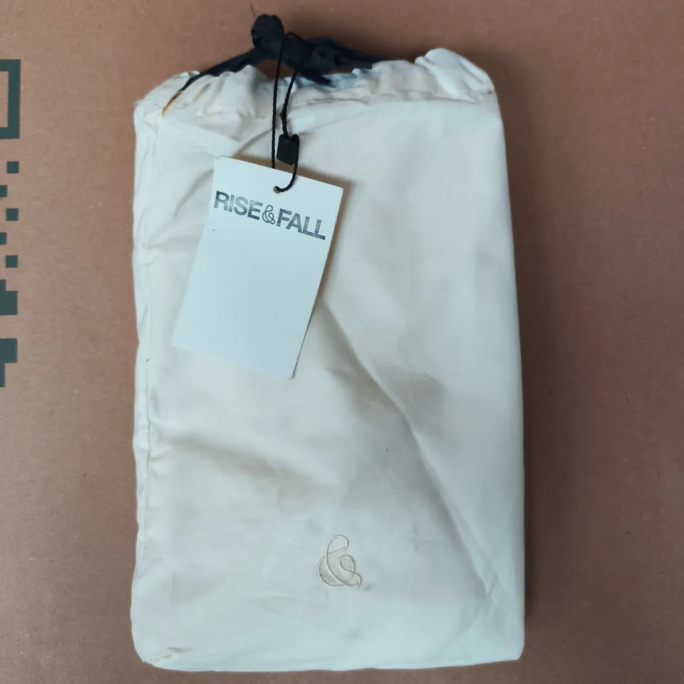 BAGGED RISE & FALL THE CRISP & COOL ORGANIC LUXURY PILLOWCASE SET IN BUTTERMILK STANDARD SIZE