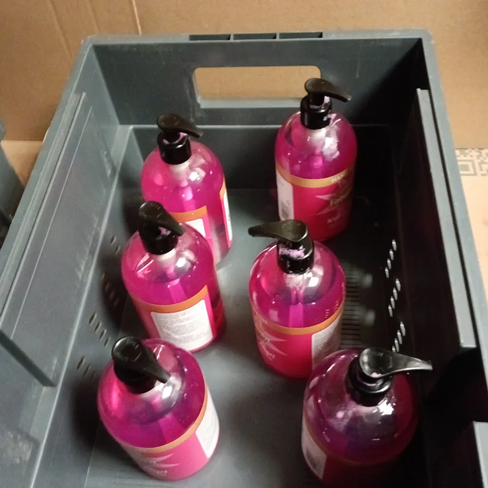 APPROXIMATELY 6 FABULOSA WINTER ANGEL PINK HAND WASH BOTTLE WITH PUMP 