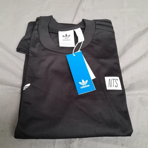 ADIDAS NTS BLACK T-SHIRT - LARGE