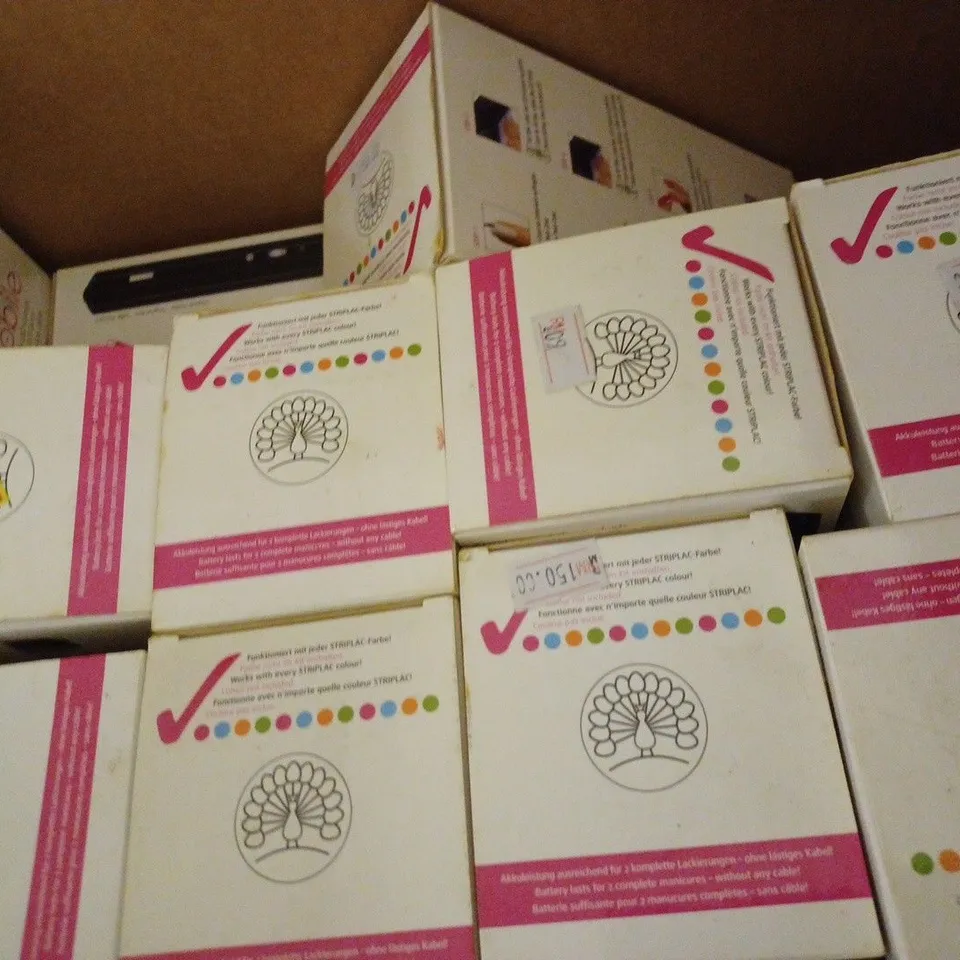 BOX OF APPROX 21 ALESSANDRO STRIPLAC PEEL OFF UV LED NAIL POLISH WIRELESS LED LAMP SETS 