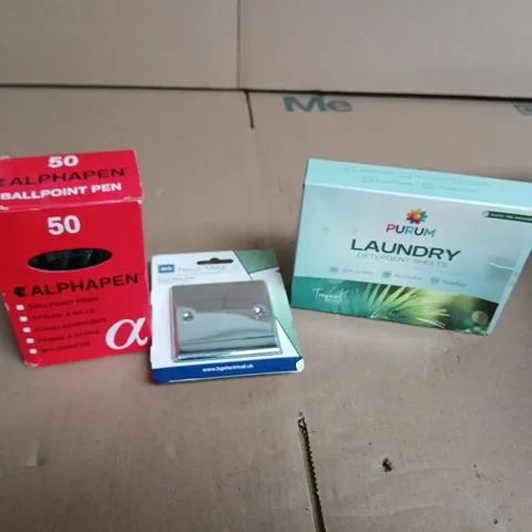 APPROXIMATELY 15 ASSORTED HOUSEHOLD PRODUCTS TO INCLUDE ALPHAPEN BALLPOINT PENS SINGLE BLANK PLATE AND TAUNDRY DETERGENT SHEETS