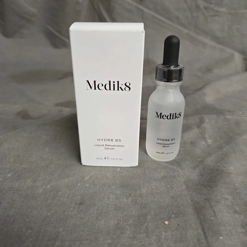 SEALED MEDIK8 HYDR8 B5 LIQUID REHYDRATION SERUM 30ML