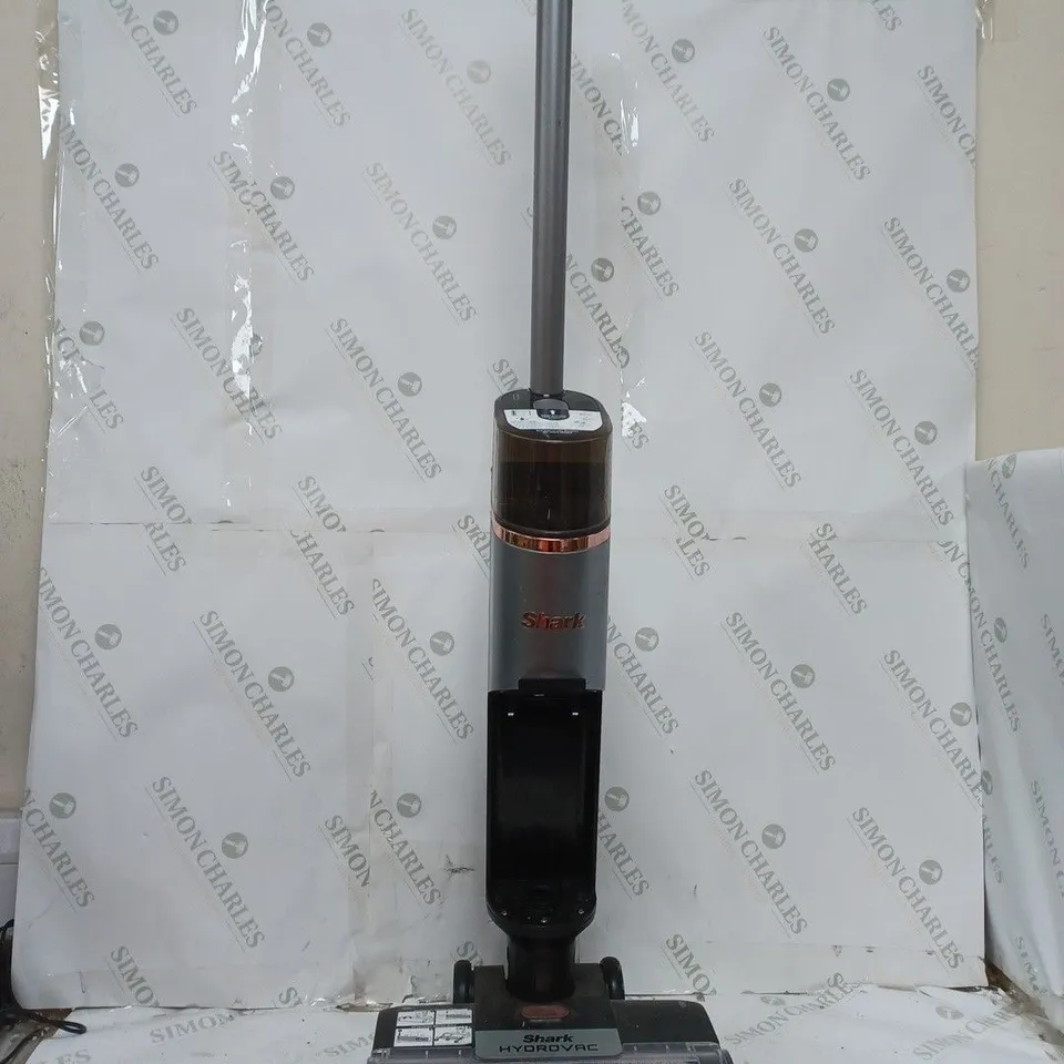 BOXED SHARK CORDLESS HYDROVAC 3-IN-1 HARD FLOOR CLEANING SYSTEM WD210UK 
