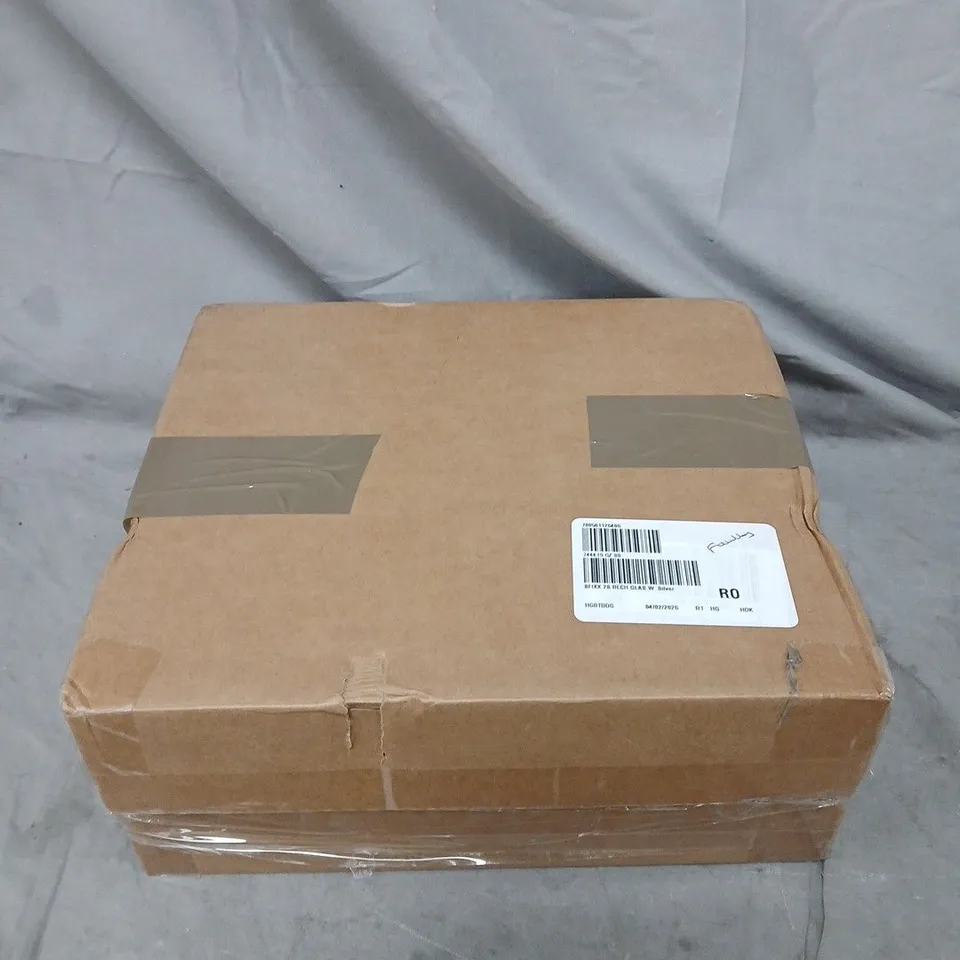 SFIXX SET OF TWO RECHARGEABLE GLASS WALL LIGHTS WITH REMOTE