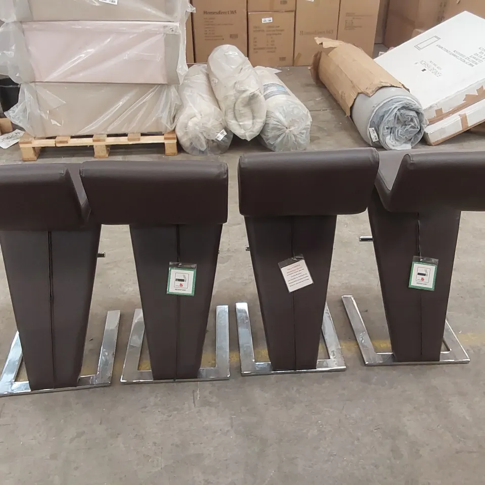 SET OF 4 DESIGNER Z-SHAPED FAUX LEATHER BAR STOOLS WITH FOOT RESTS