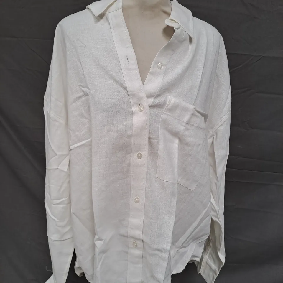 ABERCROMBIE & FITCH OVERSIZED SHIRT IN OFF-WHITE SIZE LARGE