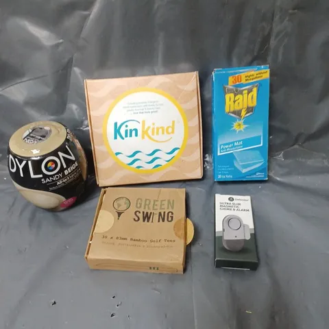 BOX OF APPROXIMATELY 15 ASSORTED HOUSEHOLD ITEMS TO INCLUDE FABRIC DYE, WINDOW ALARM AND GOLF TEES
