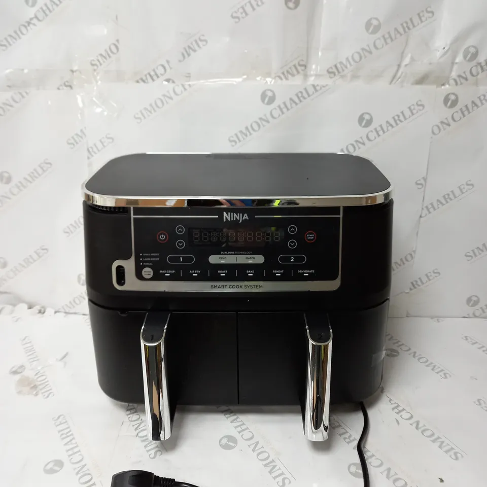 BOXED NINJA DUAL AIR FRYER 