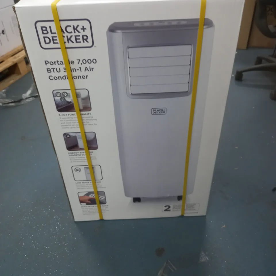 BOXED, SEALED, BLACK + DECKER PORTABLE 7000 BTU 3-IN-1 AIR CONDITIONER