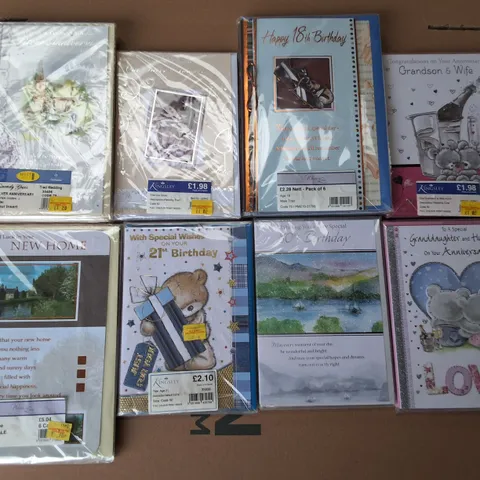 PALLET OF ASSORTED SEASONAL MULTI-PACKS OF GREETINGS CARDS