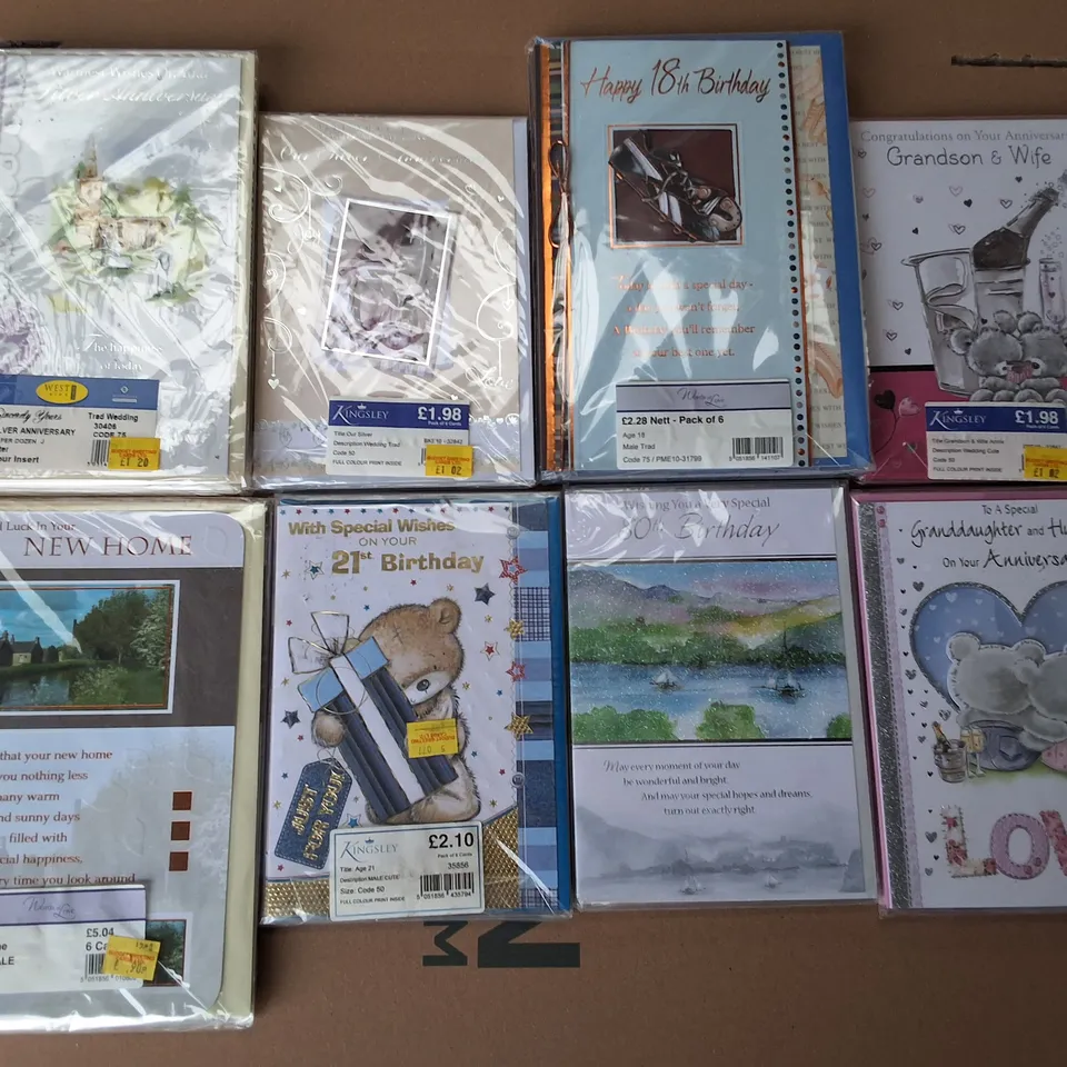 PALLET OF ASSORTED SEASONAL MULTI-PACKS OF GREETINGS CARDS