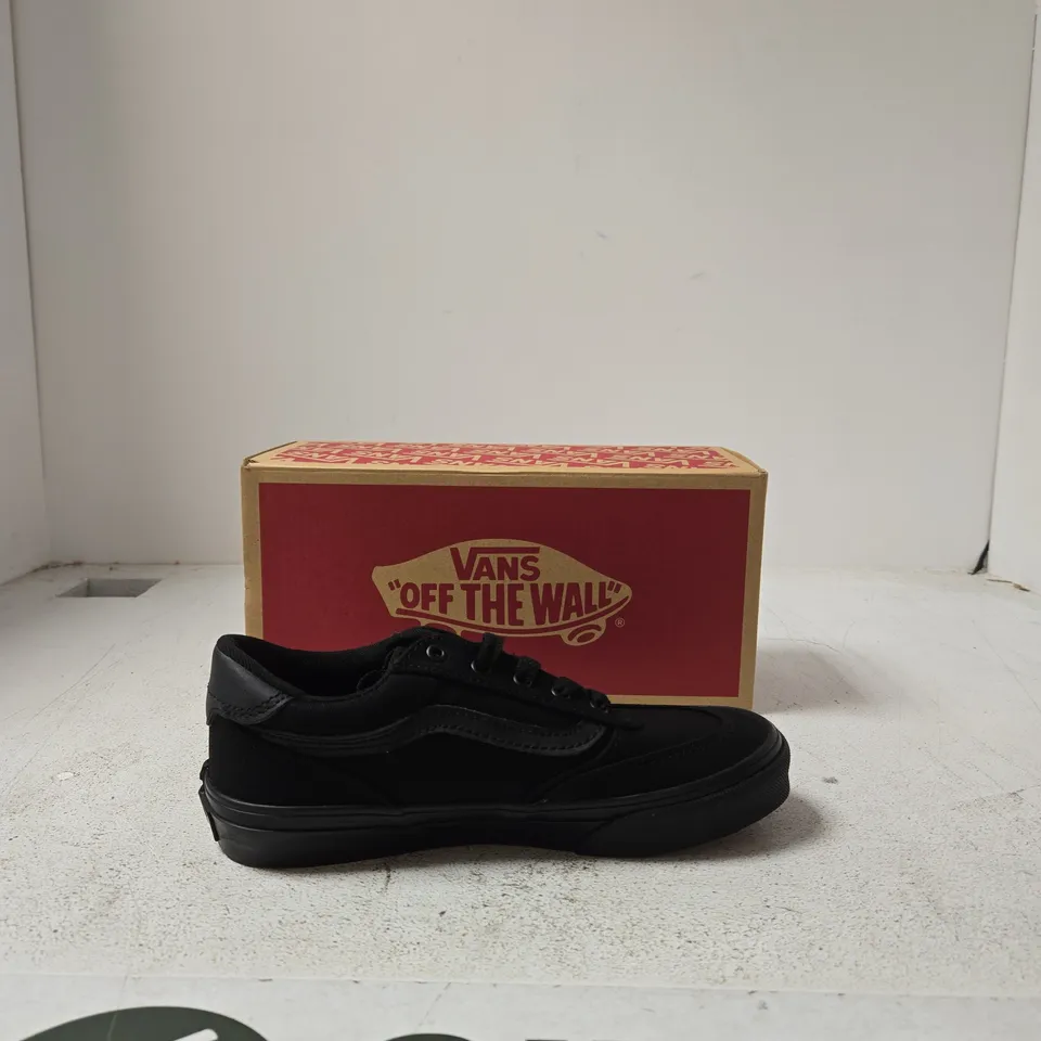 VANS BROOKLYN LS CANVAS BLACK/BLACK – YOUTH UK 2.5 TRAINERS (EU 34)