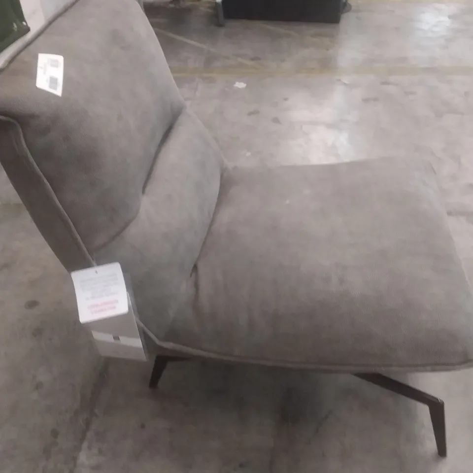 QUALITY ITALIAN DESIGNER EASY CHAIR GREY LEATHER