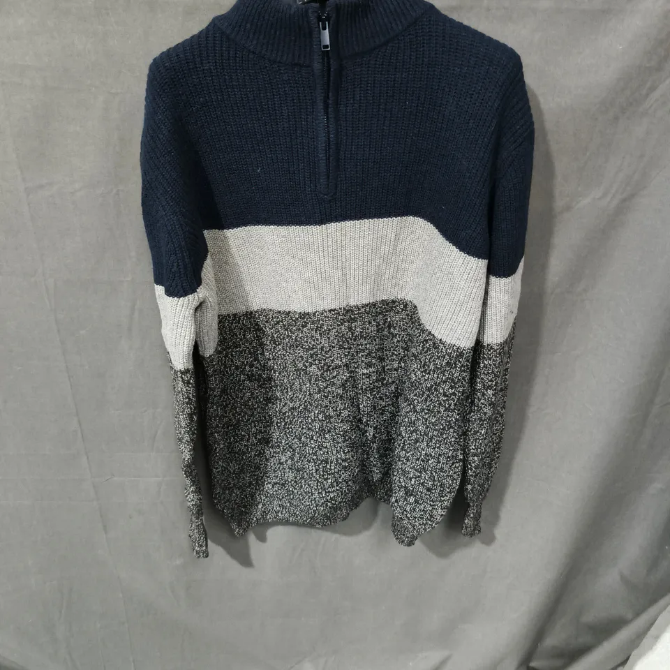 LYNDRA LONDON KNIT ZIP SWEATER – NAVY/WHITE/GREY BLOCK, SIZE 2XL
