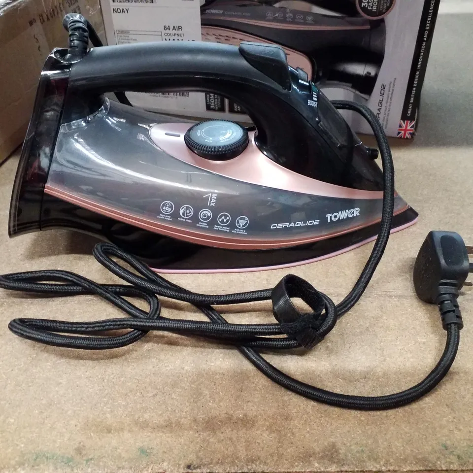 BOXED TOWER 3000W NON STICK SOLE PLATE IRON