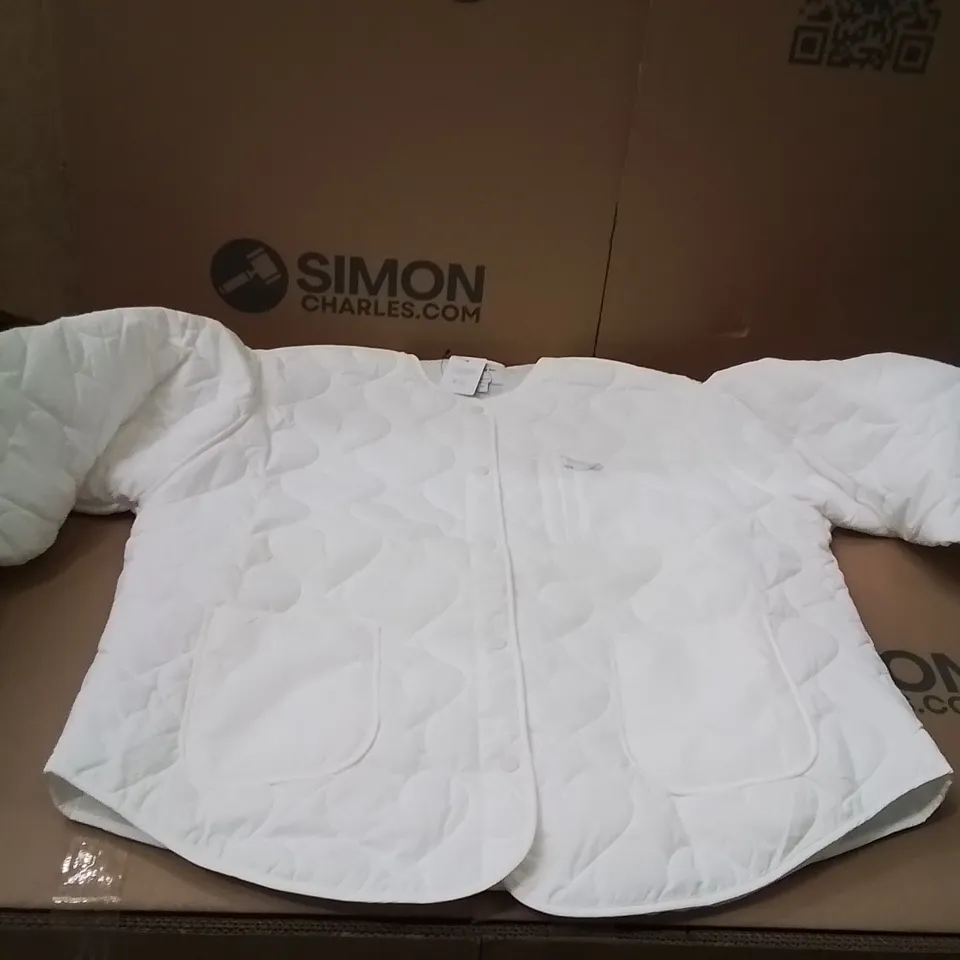 BOXED BRAND NEW APPROXIMATELY 4 SIMPLY BE QUILTED JACKET WHITE SIZE 22