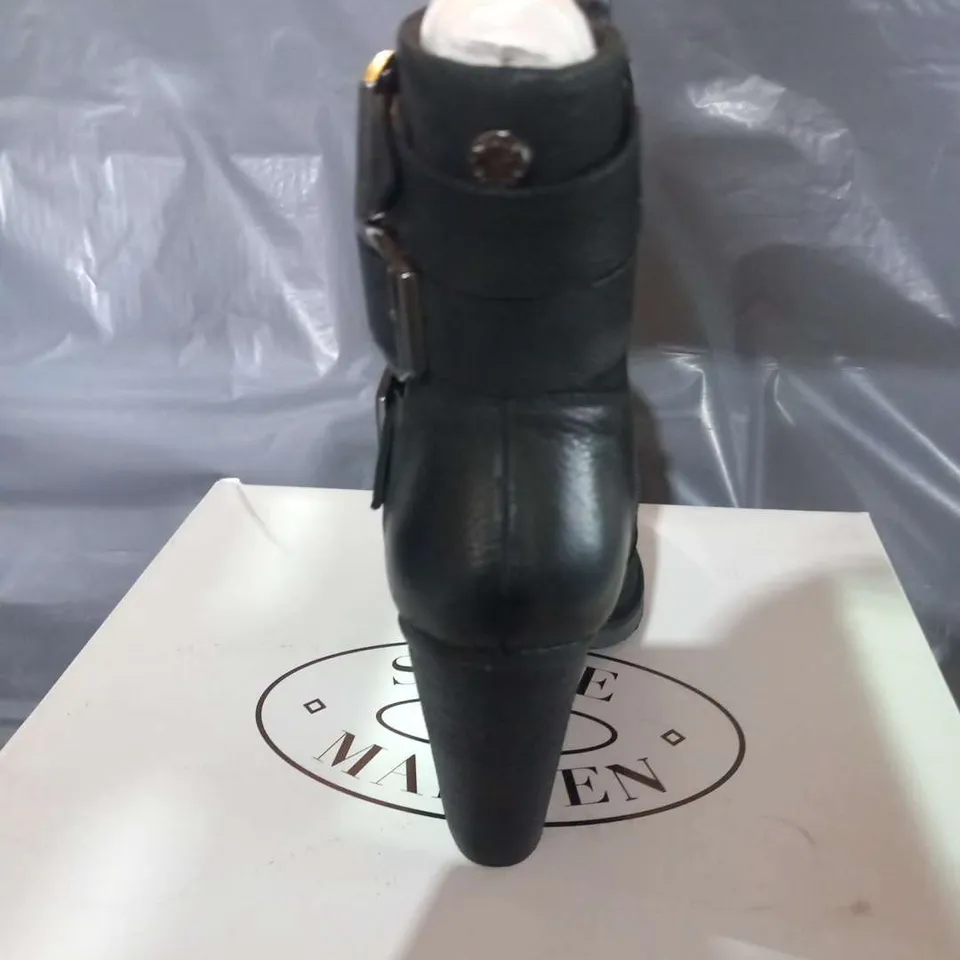 BOXED STEVE MADDEN BLACK ANKLE BOOTS SIZE 3