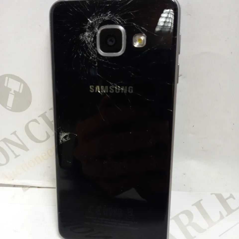 SAMSUNG GALAXY A3
