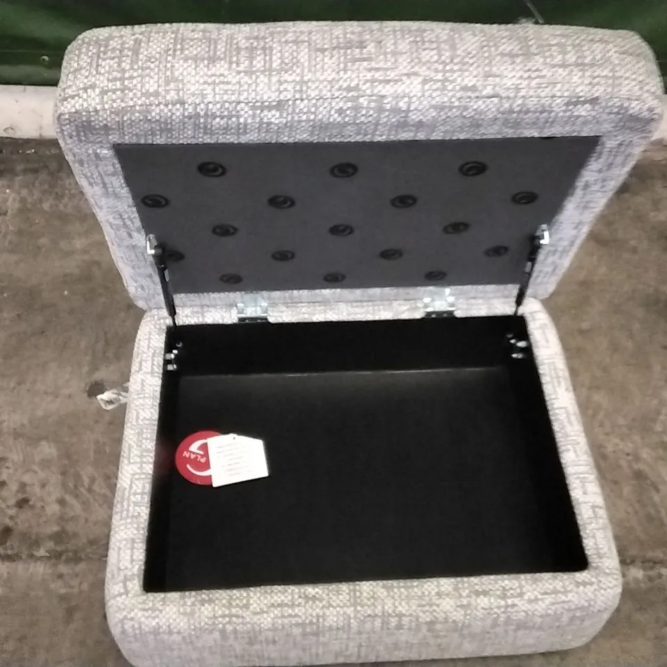 QUALITY BRITISH DESIGNED & MANUFACTURED G PLAN STORAGE FOOTSTOOL GREY FABRIC 
