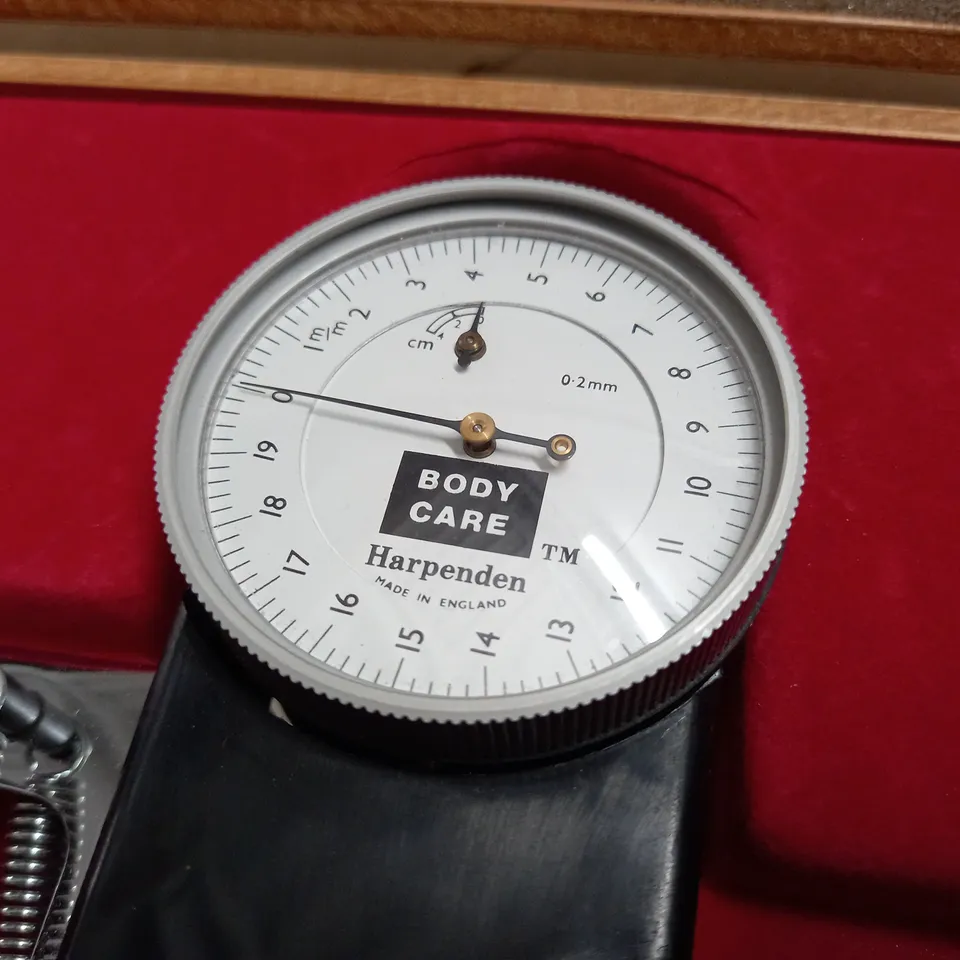 BRITISH INDICATOR HSC BODY IN CASE