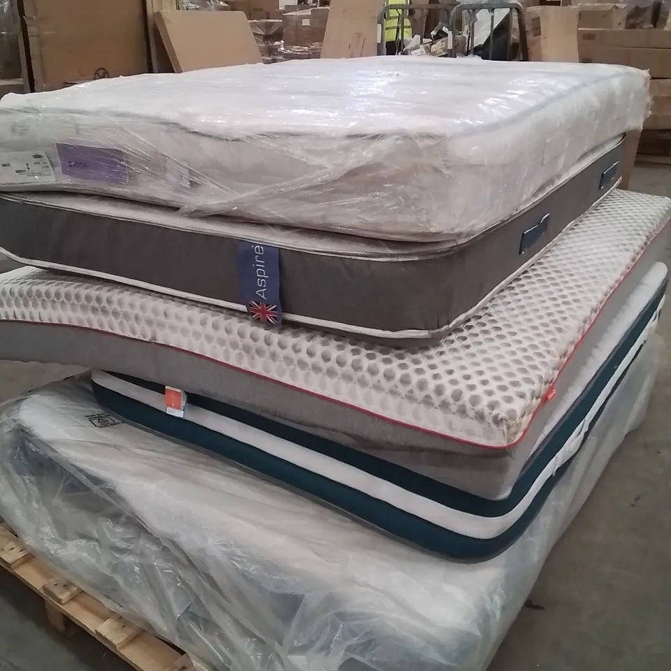 PALLET CONTAINING VARIOUS ASSORTED SIZED MATTRESSES 