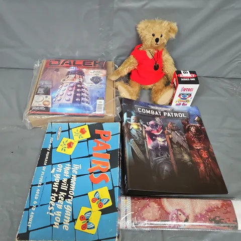 LARGE BOX OF APPROXIMATELY 20 ASSORTED TOYS AND GAMES TO INCLUDE TEDDIES, DIAMOND PAINTING AND DR WHO