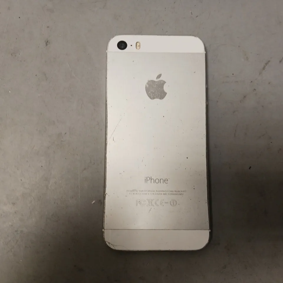 APPLE IPHONE 5 SMARTPHONE 