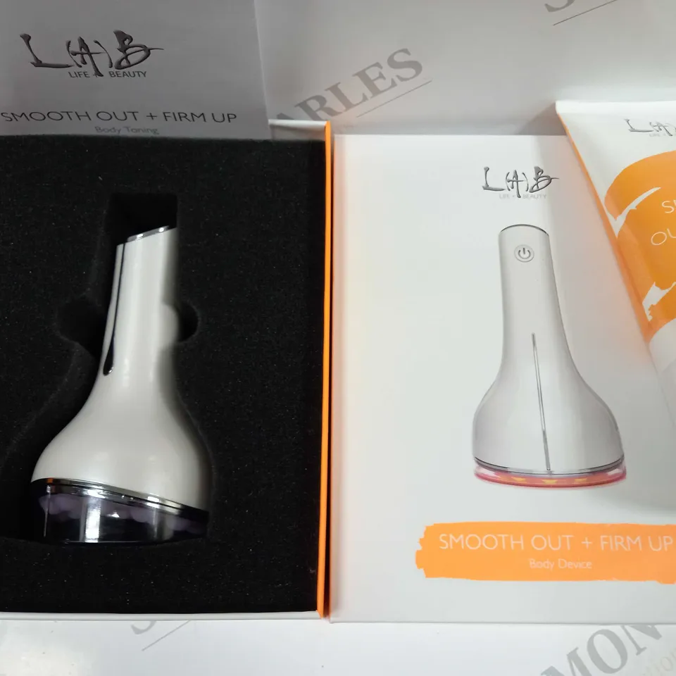 BOXED LAB SMOOTH OUT + FIRM UP BODY DEVICE 