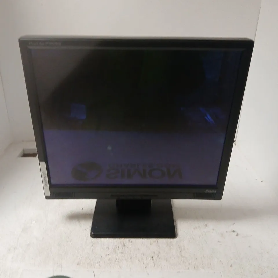 IIYAMA PROLITE PLP1000 COMPUTER MONITOR