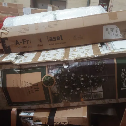 PALLET CONTAINING A LARGE QUANTITY OF ASSORTED ITEMS INCLUDING: MATTRESS, ARTIFICIAL CHRISTMAS TREE, A-FRAME EASEL ECT