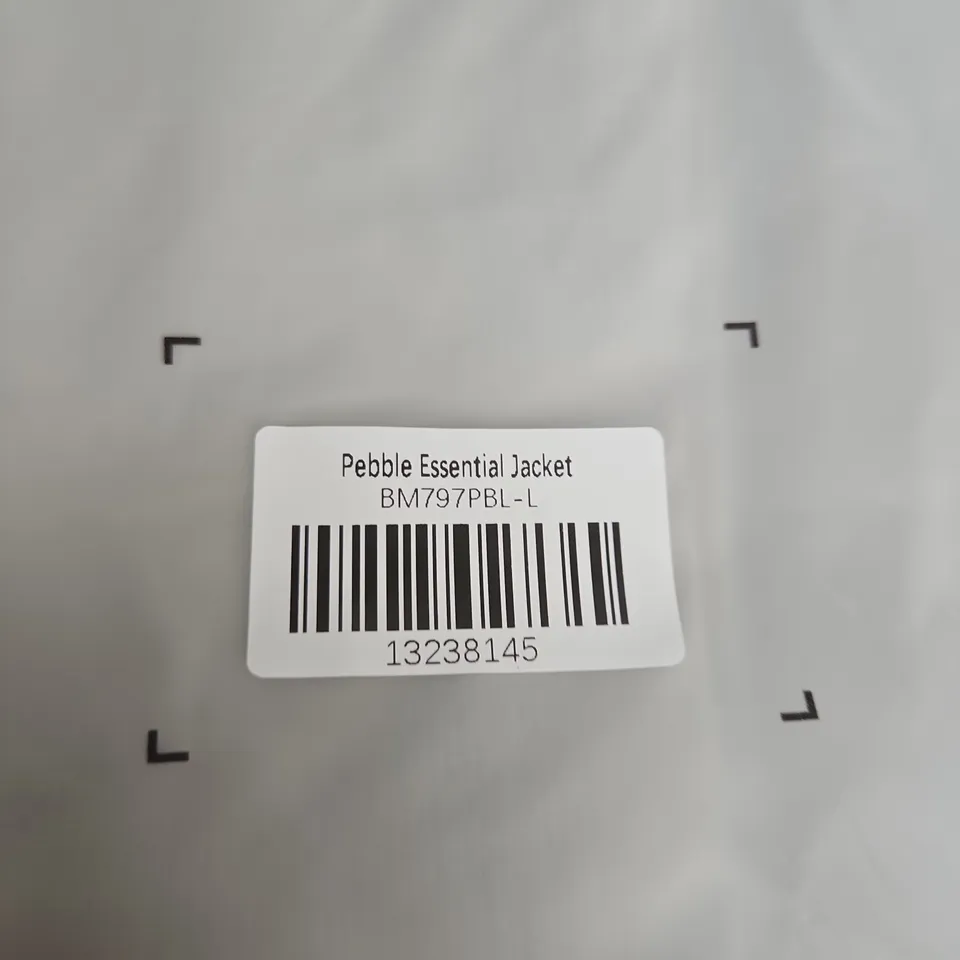 BAGGED BELIER PEBBLE ESSENTIAL JACKET - UK SIZE L