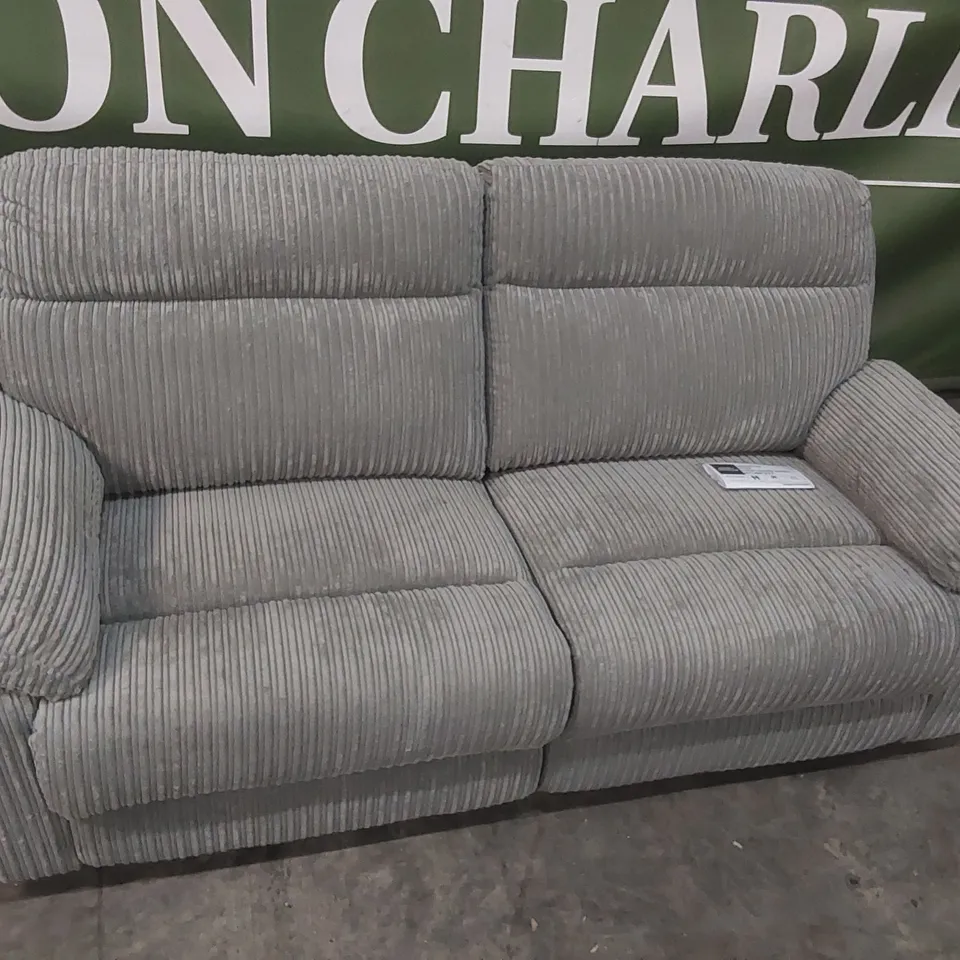 QUALITY DESIGNER BARON 3 SESTER MANUAL RECLINER SOFA