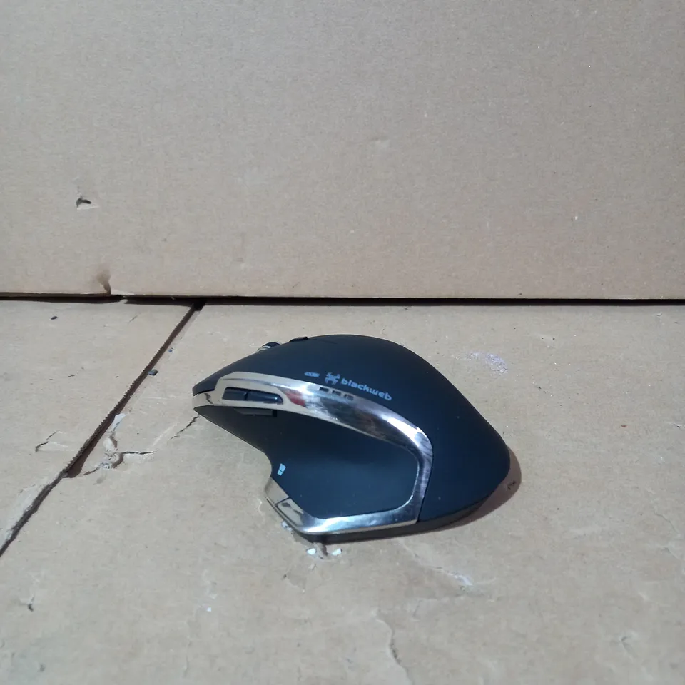 BLACKWEB MULTI-TASKING WIRELESS MOUSE - BLACK