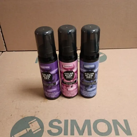 APPROXIMATELY 22 X ASSORTED MATRIX COLOR BLOW DRY HAIR CARE PRODUCTS TO INCLUDE TEMP COLOUR STONEWASHED DENIM, TEMP COLOUR HOT PINK ETC