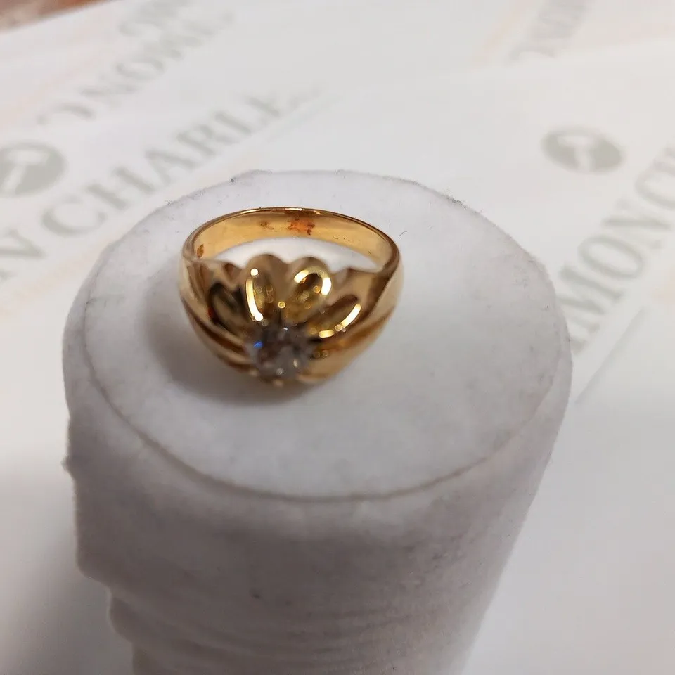 DESIGNER 18CT YELLOW GOLD GENT'S RING SET WITH A DIAMOND WEIGHING +1.00CT