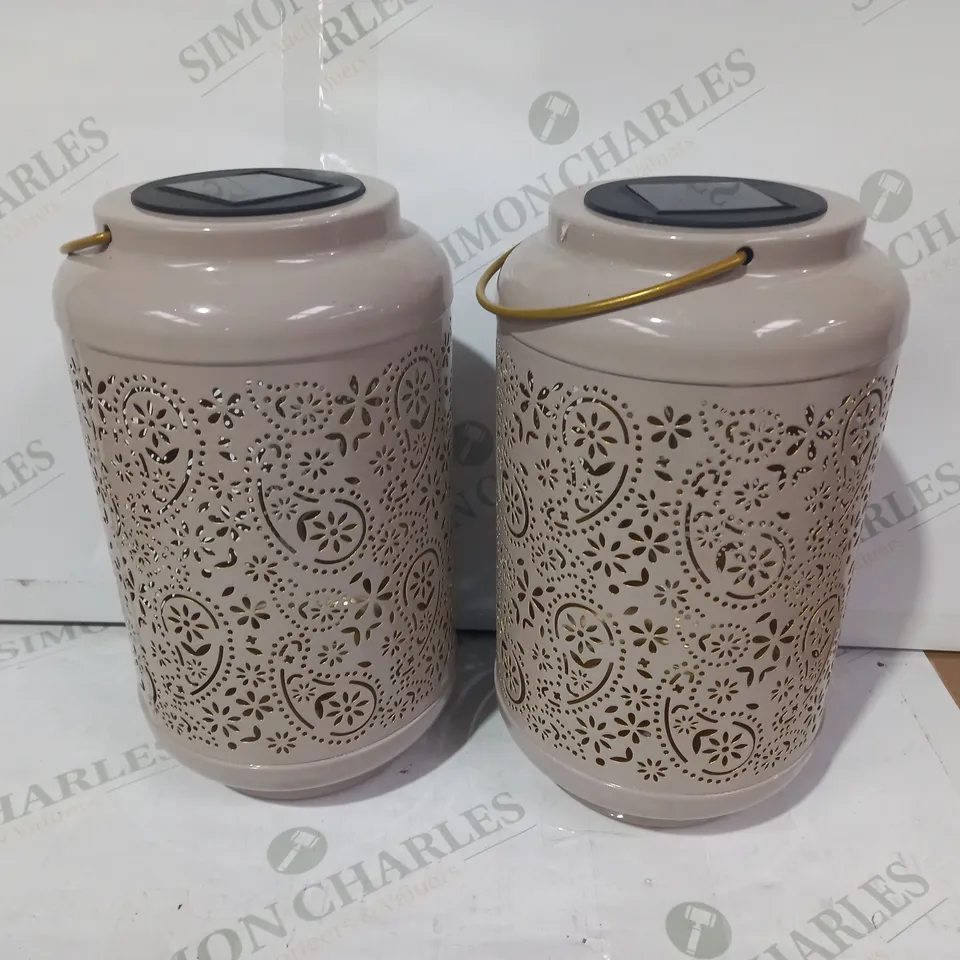 GARDEN REFLECTIONS SET OF 2 PATTERNED SOLAR LANTERNS