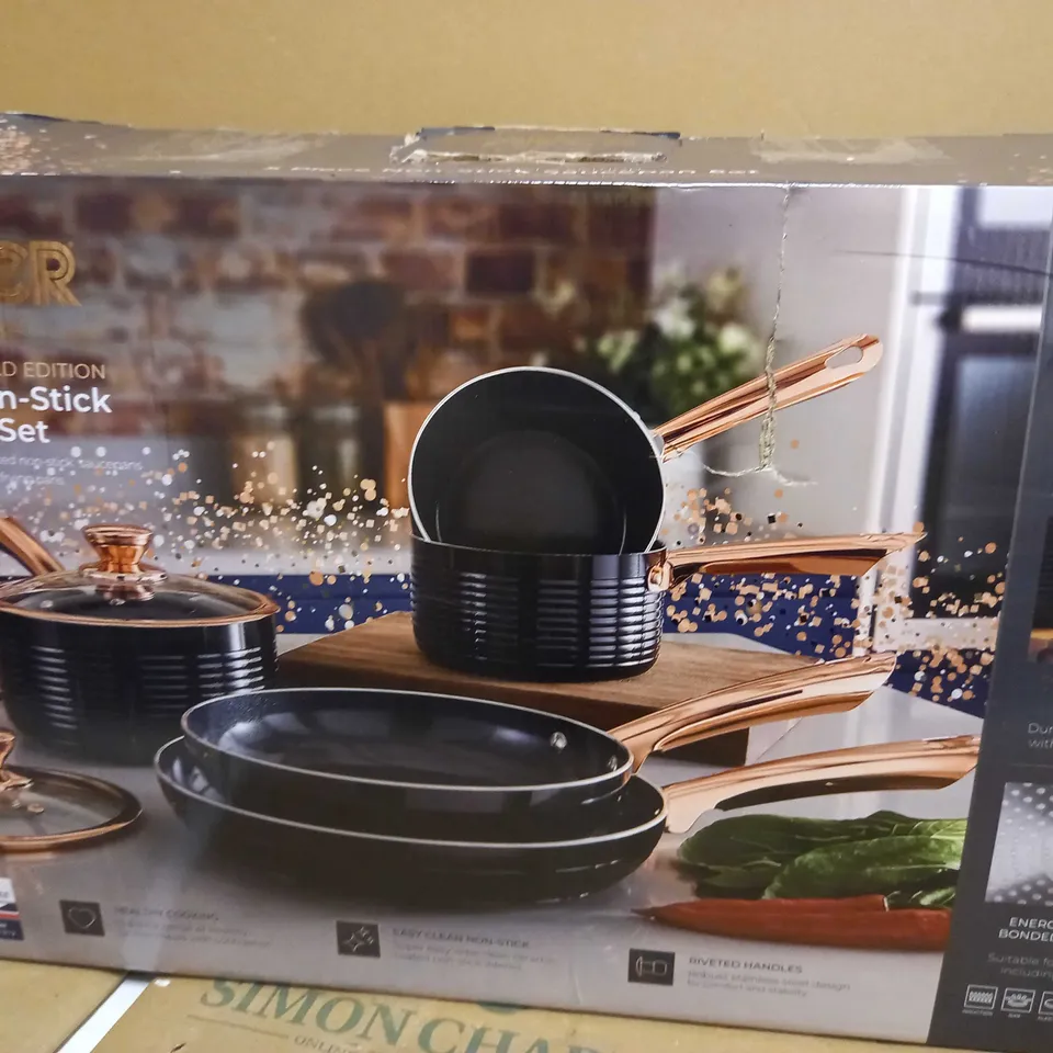 TOWER LINEAR INDUCTION POTS AND PANS SETS
