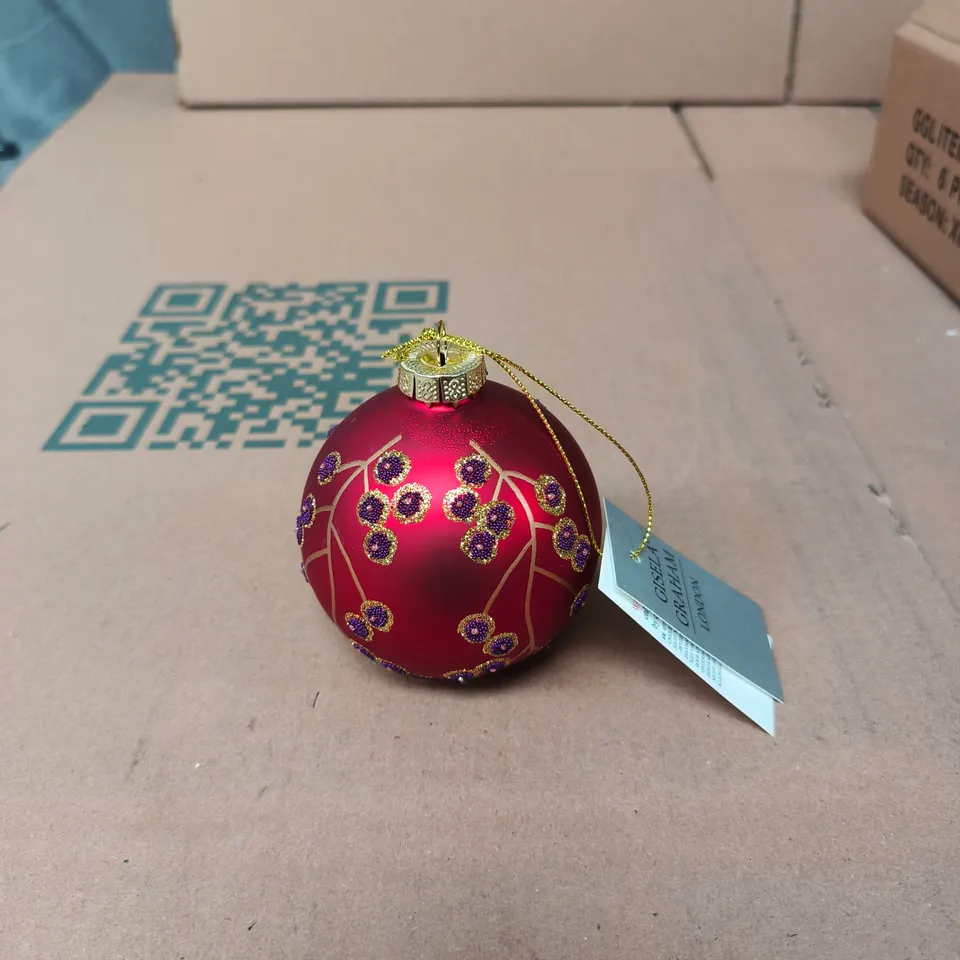 GISELA GRAHAM LONDON - RED GLASS CHRISTMAS BAUBLE WITH GOLD VINE PATTERN AND PURPLE GEM EMBELLISHMENTS – BOX OF 6