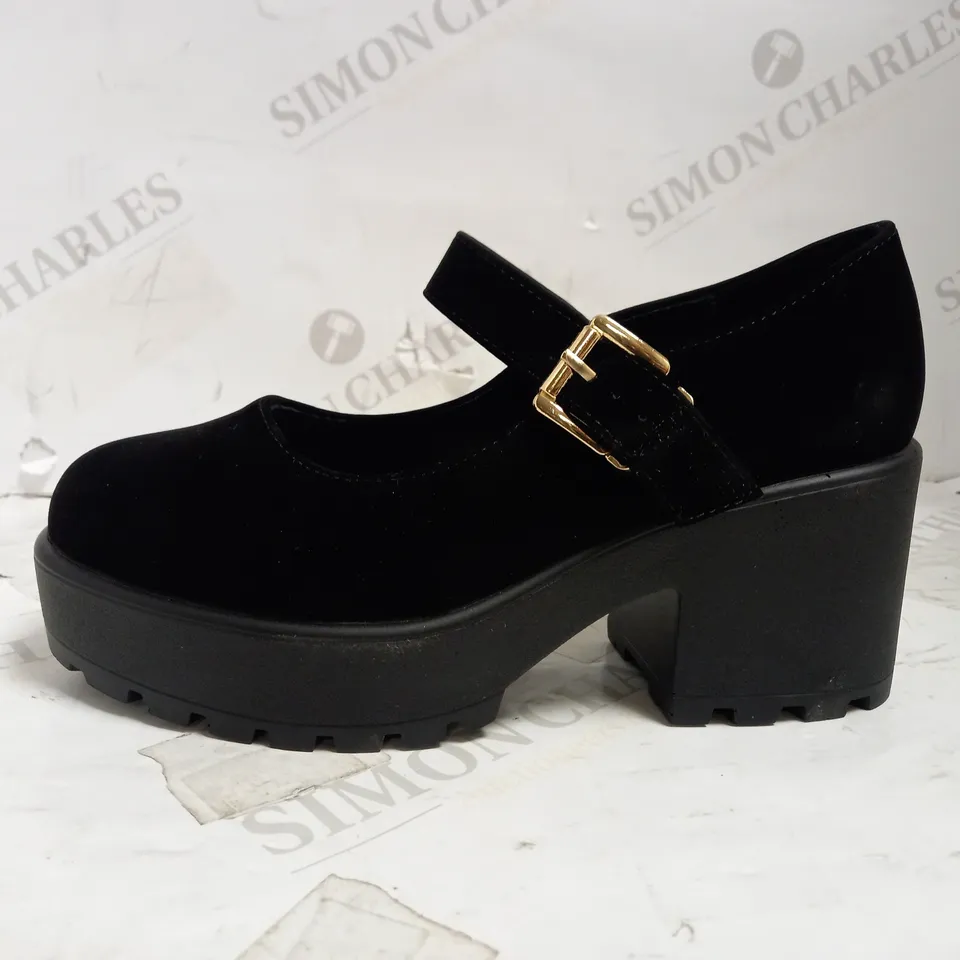 KOI VEGAN BLACK PLATFORM MARY JANES UK SIZE 3