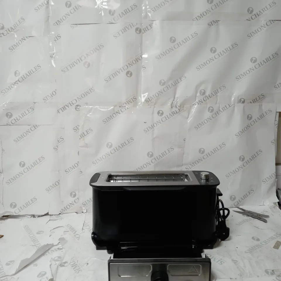 BOXED NINJA 2 IN 1 TOASTER & GRILL ST100UK