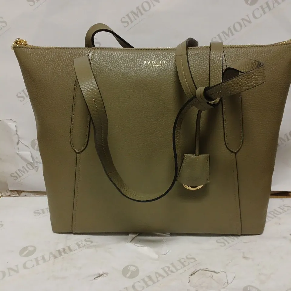 RADLEY WOOD STREET HANDBAG IN GREEN