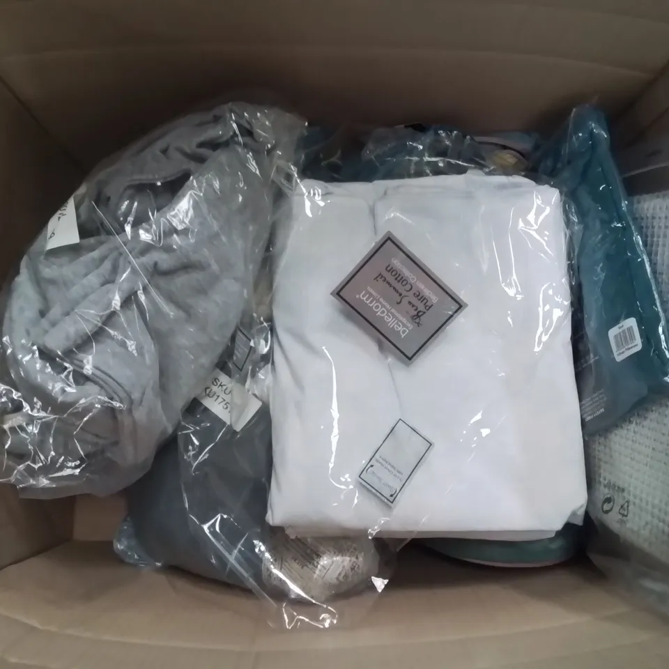 BOX TO CONTAIN AN ASSORTMENT OF CURTAINS, BEDDING AND THROWS ECT 