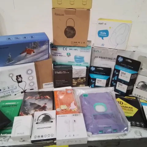 BOX CONTAINING LARGE QUANTITIES OF VARIOUS ITEMS TO INCLUDE: ACTION CAMERA, KIDS HEADPHONES, INK CARTRIDGES, LED LIGHT BULBS, PROFESSIONAL LIVE STREAM HALO AND LOTS MORE BOXED ITEMS