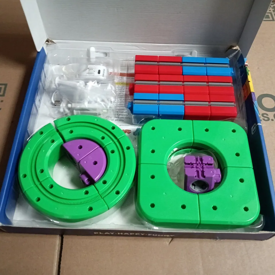 DIY CUBE TRACK TOYS – CUBE TRACK TRAIN SET, 51 PIECES, BOXED