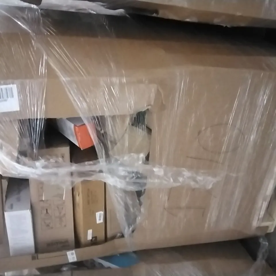 PALLET OF ASSORTED ITEMS INCLUDING LED CEILING LIGHT, OUTPUT SPRAYER, PERFECTA WATER BATH, PORTABLE WARDROBE, RETRACTABLE SAFETY GATE