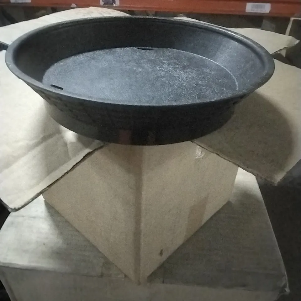 BOXED DINER PLATTER WITH BASE POLYPROPYLENE-BLACK APPROXIMATELY 12 PER BOX 