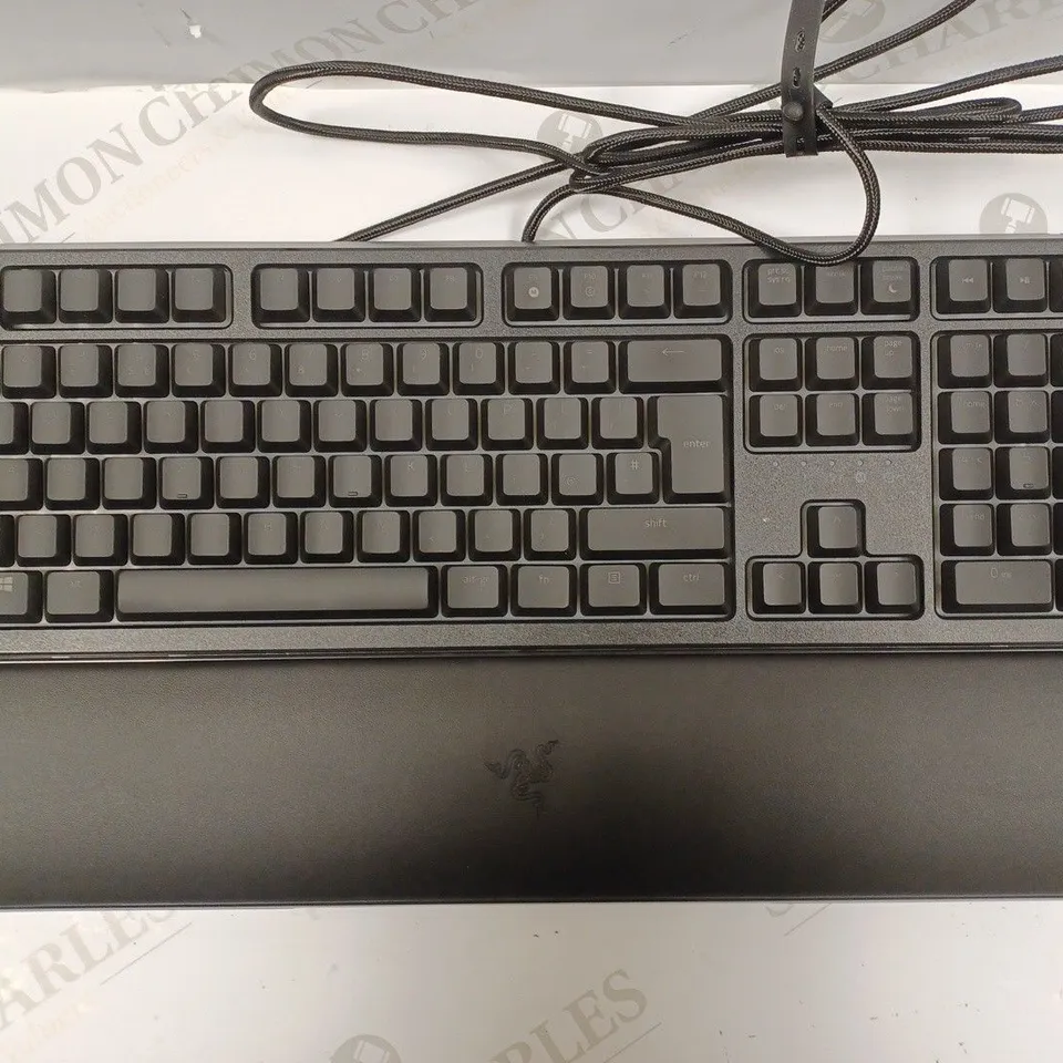 RAZER ORNATA V2 - GAMING KEYBOARD