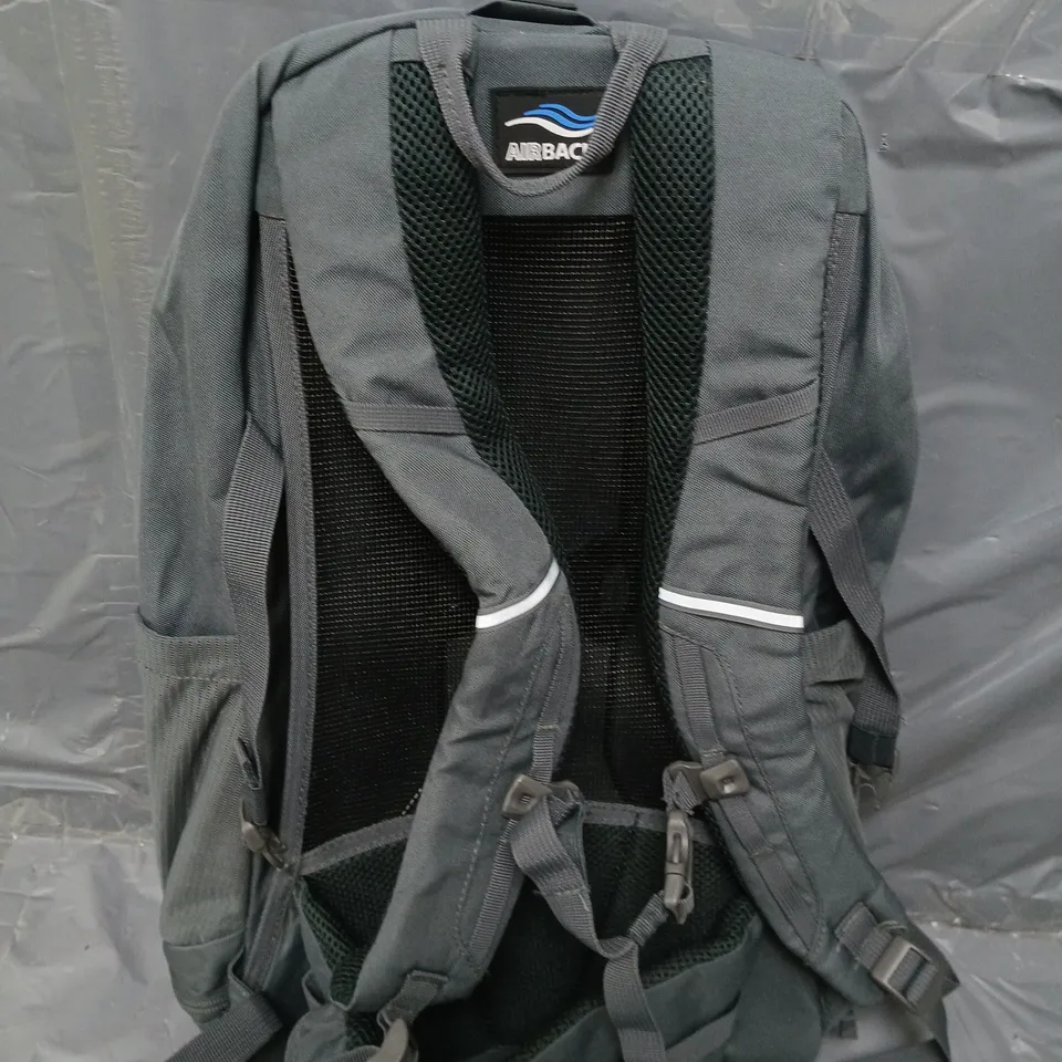 MOUNTAIN WAREHOUSE PACE 30L BACKPACK IN GREY