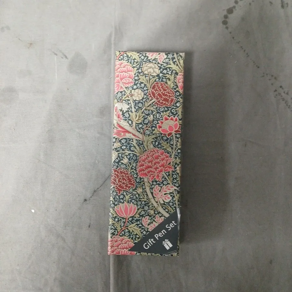 GIFT PEN SET WITH FLORAL PATTERN – TWO PENS IN PRESENTATION BOX