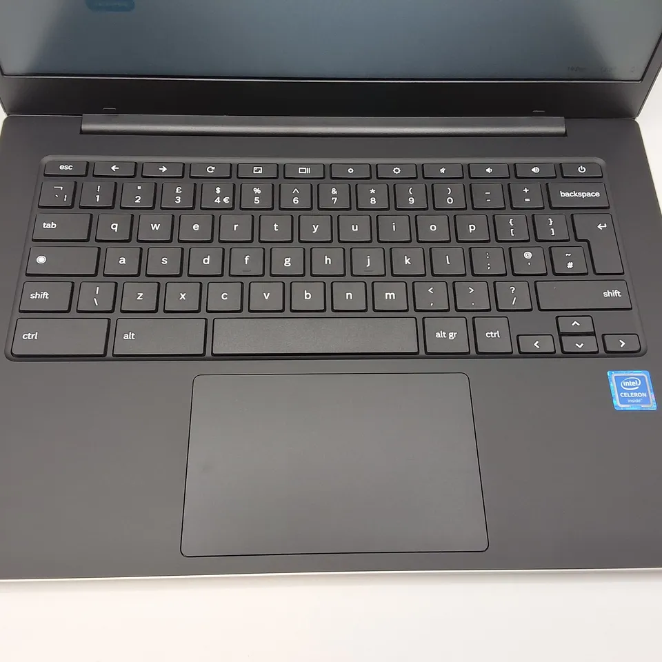 SAMSUNG GALAXY CHROMEBOOK GO INTEL CELERON LAPTOP IN SILVER - XE340XDA